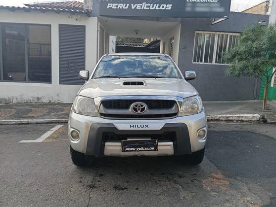 TOYOTA HILUX 3.0 SRV 4X2 CD 16V TURBO INTERCOOLER DIESEL 4P MANUAL